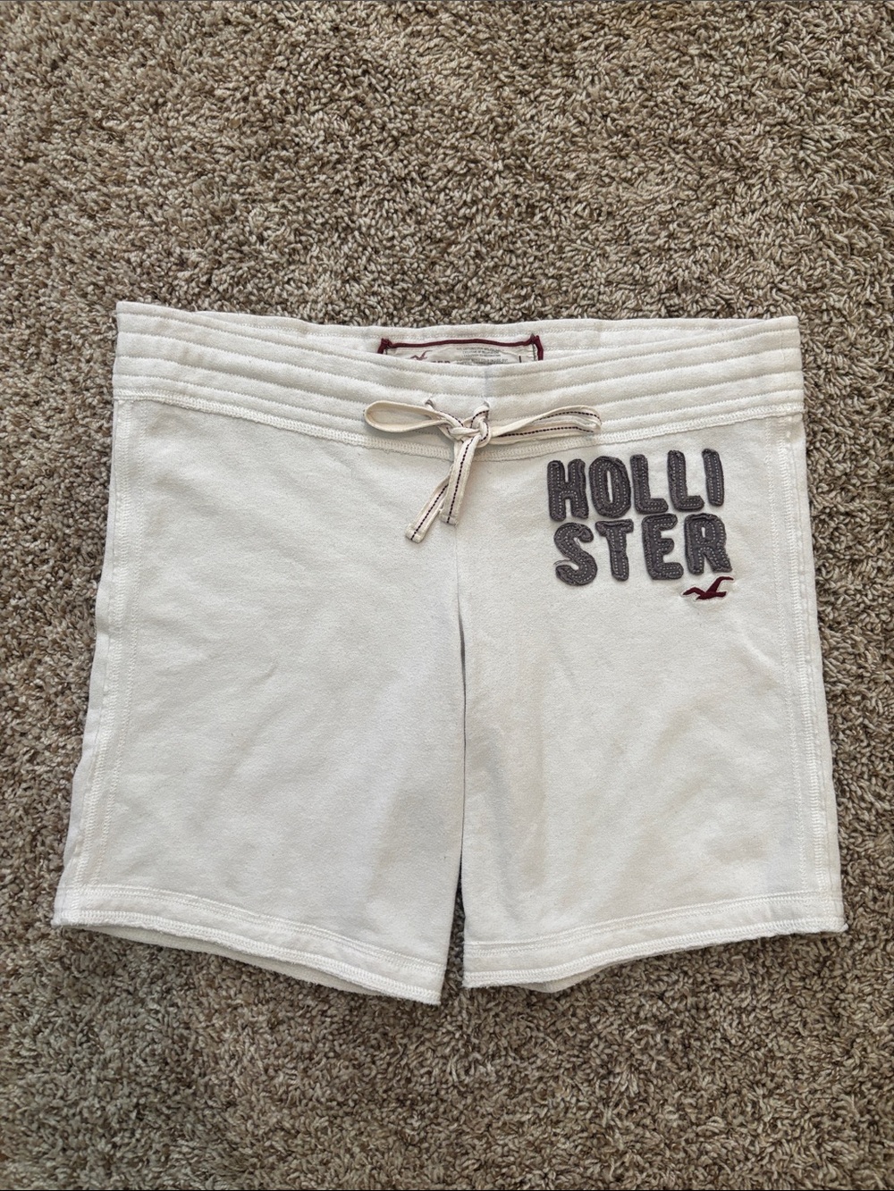 Hollister Bermuda Length Low Rise Sweat Shorts Y2K (L)